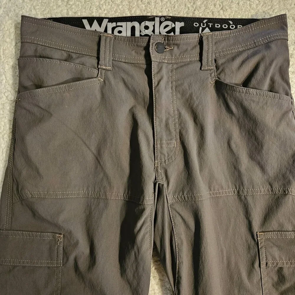 Wrangler Outdoor Cargo Hiking Pants Men's Grey Size 32x32 Lightweight Utility